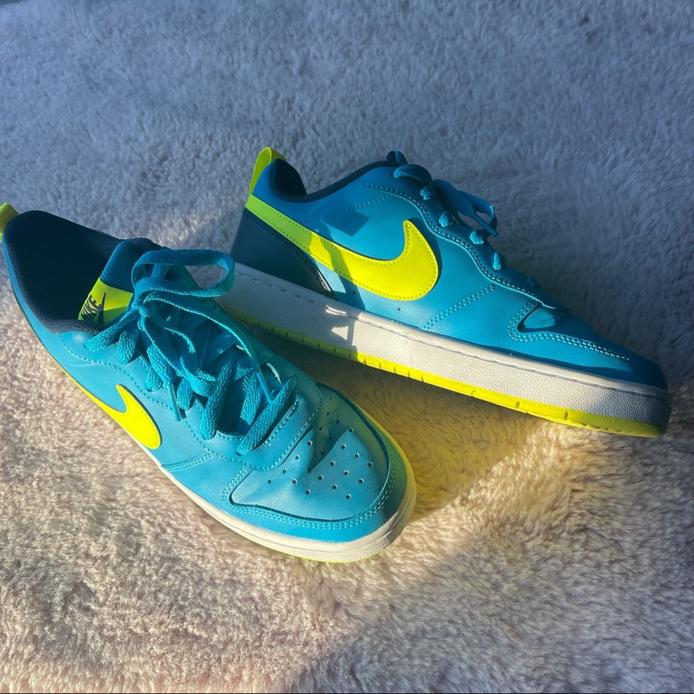 Nike Air Force- Size 7Y